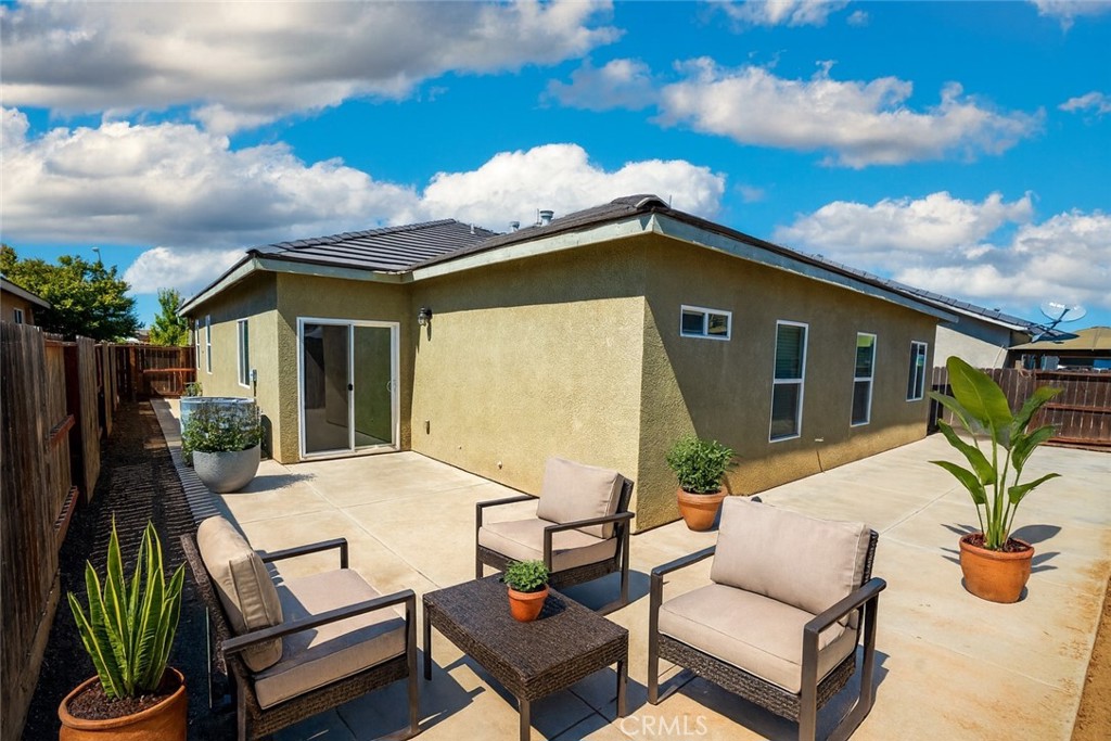 4032 Wood Creek Ct, Merced, CA 95348