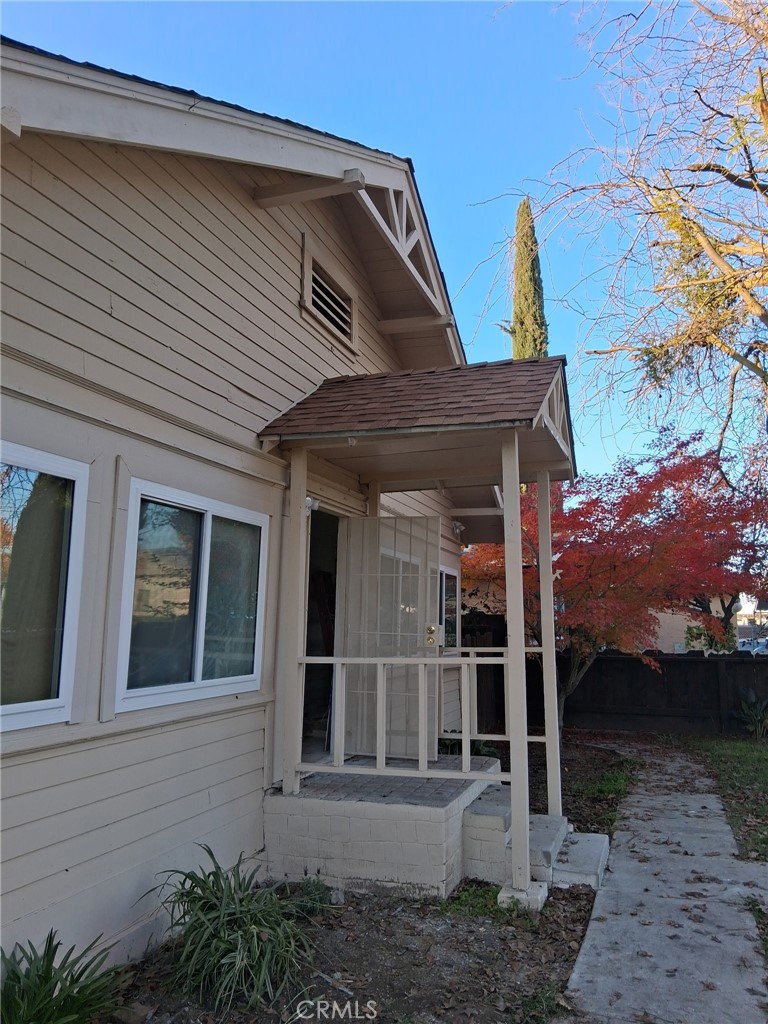 427 N Sutter St, Planada, CA 95365