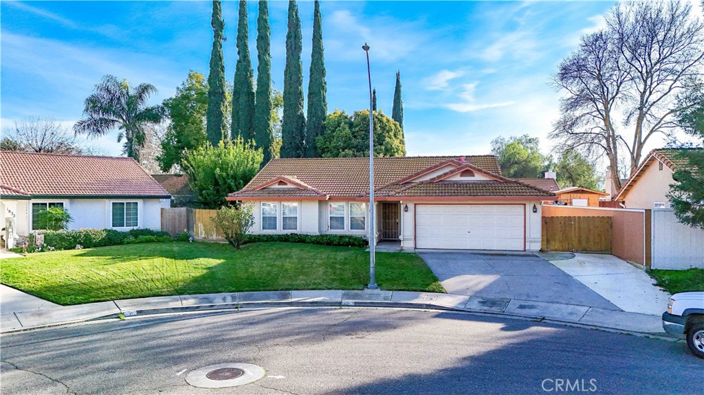 1844 Springfield Ct, Merced, CA 95348