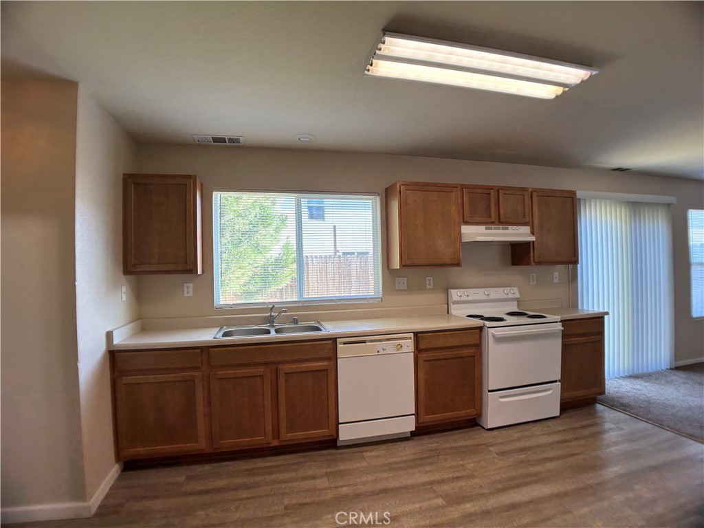 3742 Morningside, Merced, CA 95348