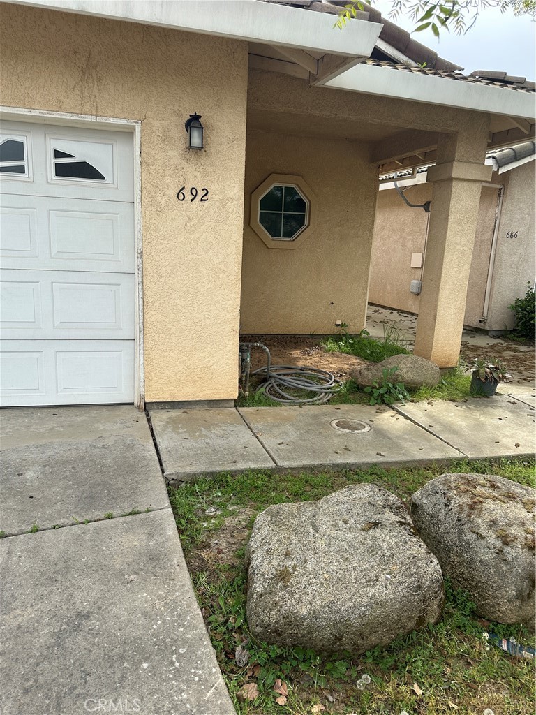 692 Gateway, Merced, CA 95340