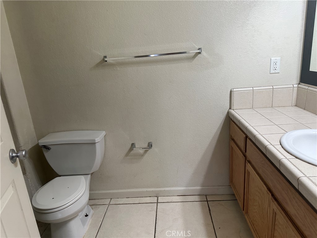 692 Gateway, Merced, CA 95340