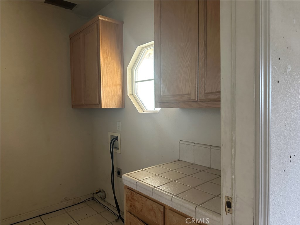 692 Gateway, Merced, CA 95340