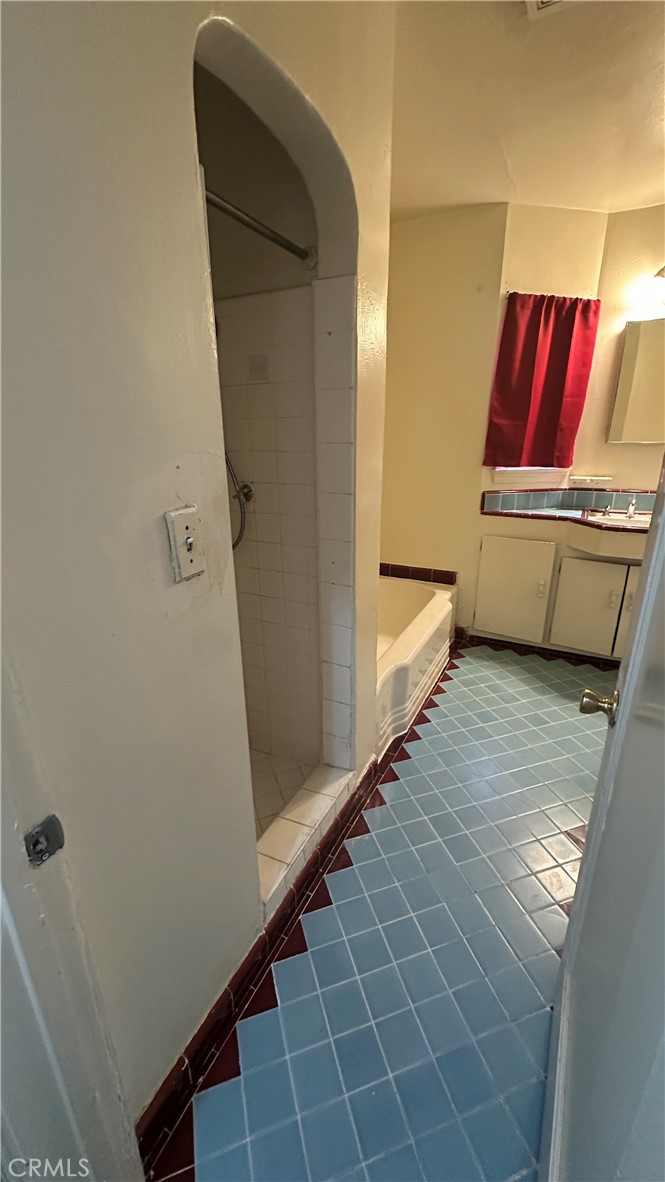 1888 Orchard, Merced, CA 95340