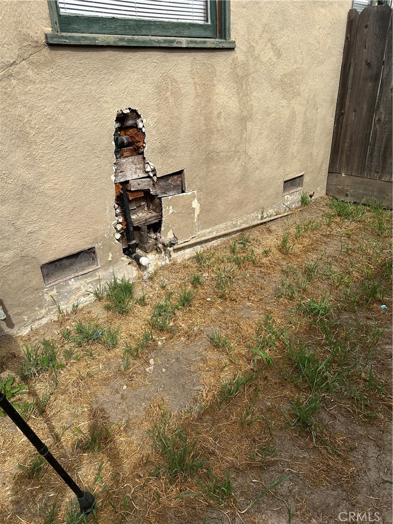 1888 Orchard, Merced, CA 95340