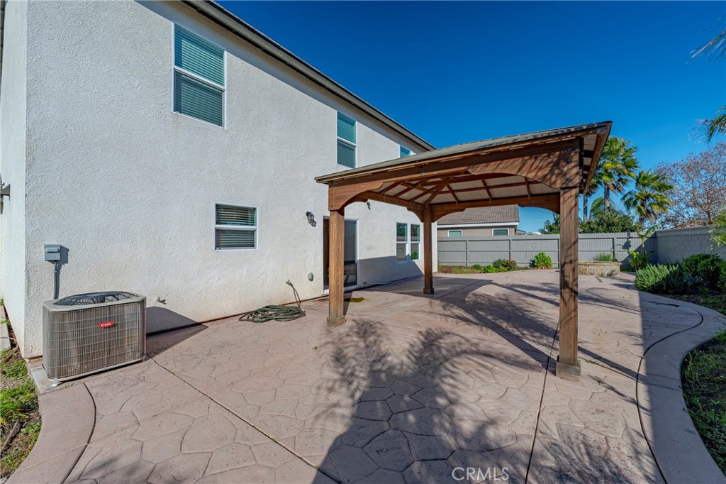 2104 Redding Way, Atwater, CA 95301