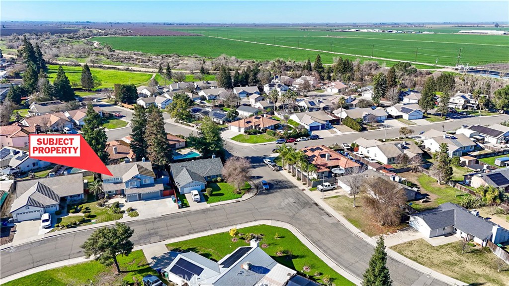 917 Amador, Chowchilla, CA 93610