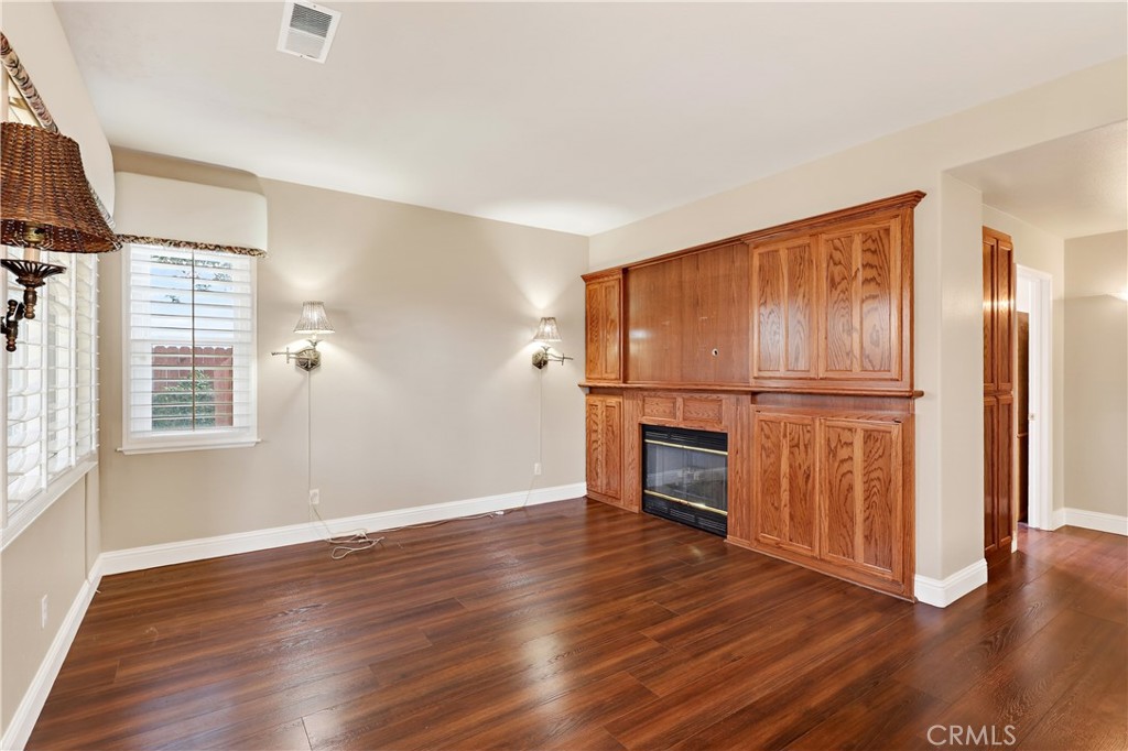 917 Amador, Chowchilla, CA 93610