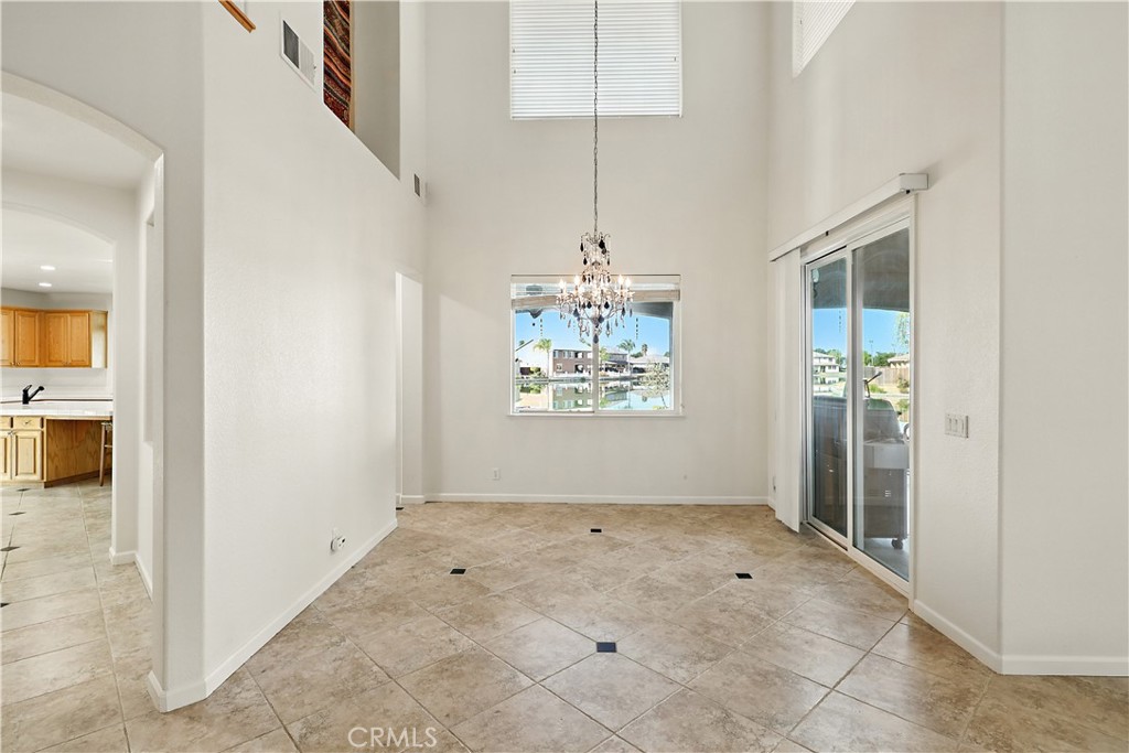 14510 Spyglass Cir, Chowchilla, CA 93610