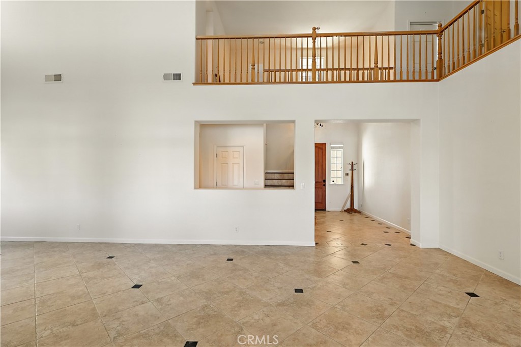 14510 Spyglass Cir, Chowchilla, CA 93610