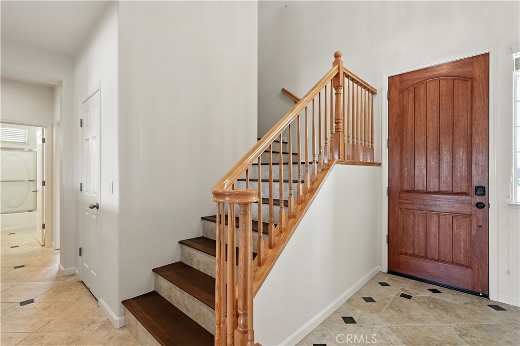 14510 Spyglass Cir, Chowchilla, CA 93610