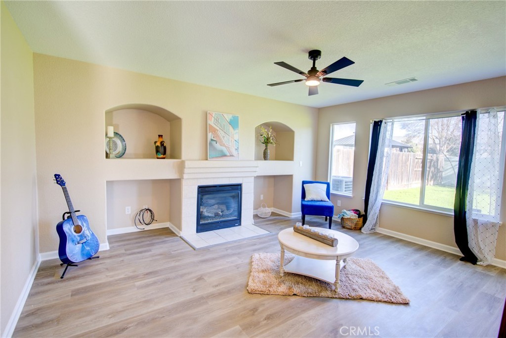 3546 Paseo Verde Ave, Merced, CA 95348