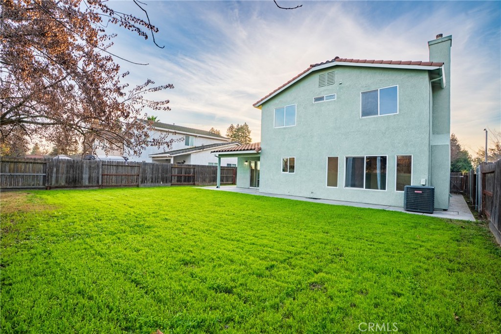 3546 Paseo Verde Ave, Merced, CA 95348