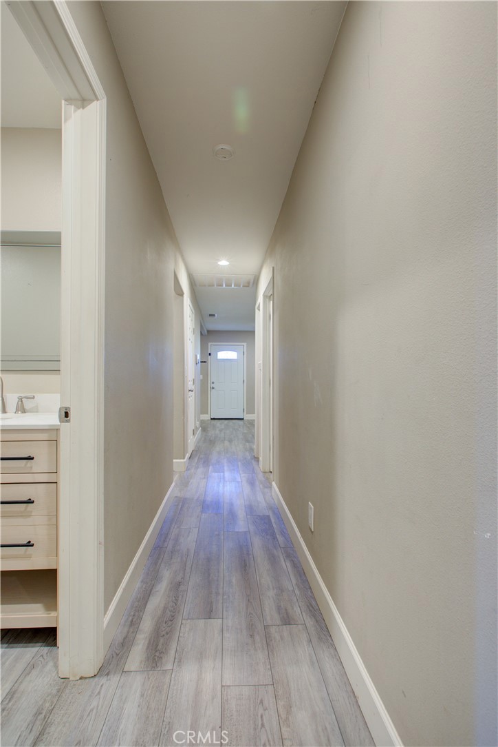 8822 Globe Ave, Dos Palos, CA 93620