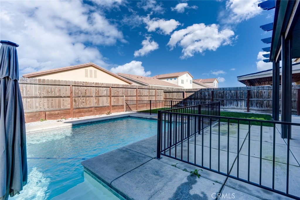 753 Heitz Way, Merced, CA 95348