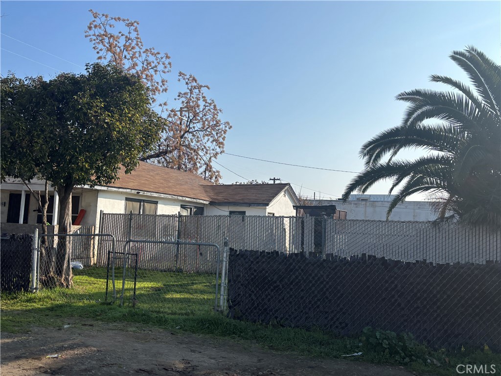 2148 Keely, Merced, CA 95340