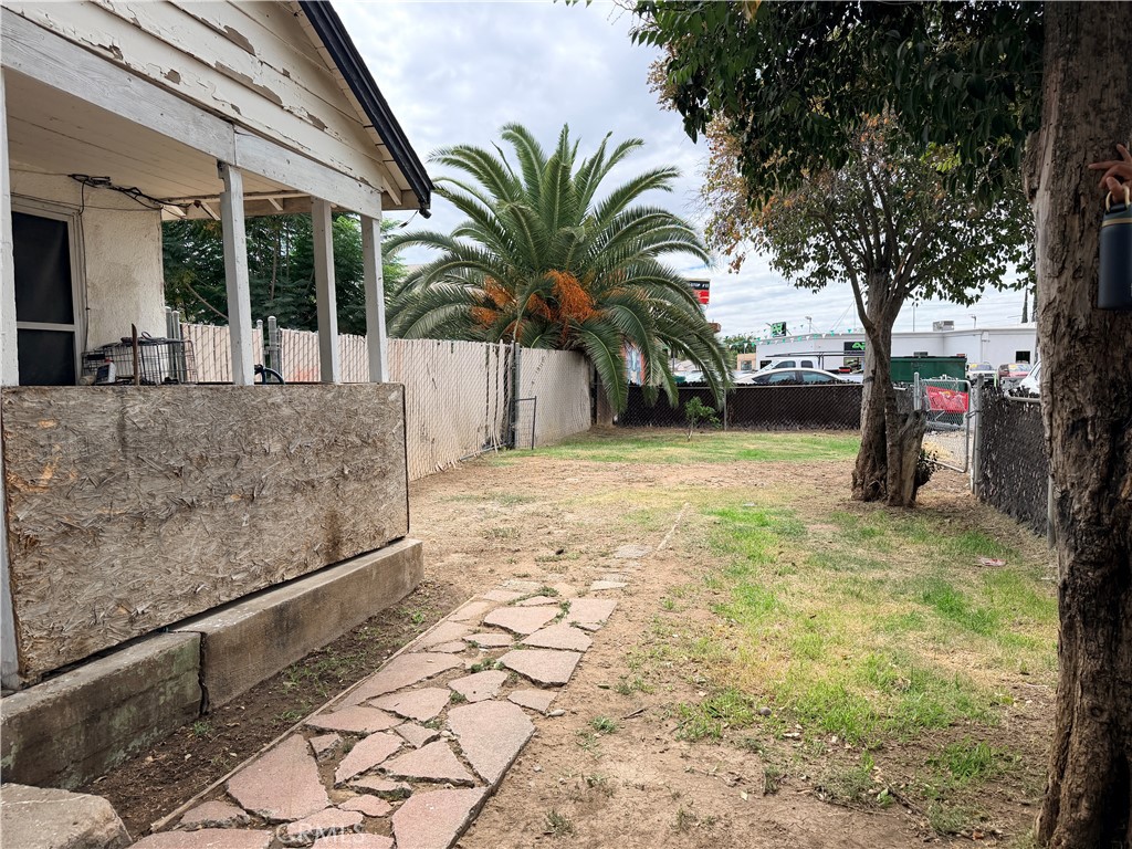 2148 Keely, Merced, CA 95340