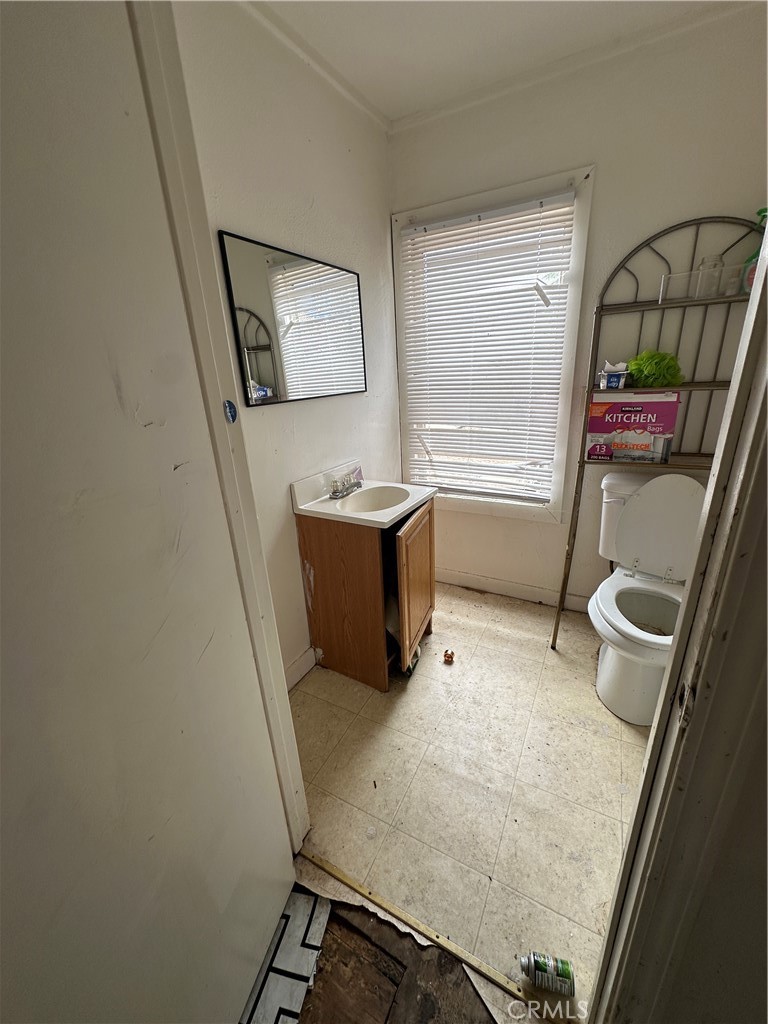 2148 Keely, Merced, CA 95340