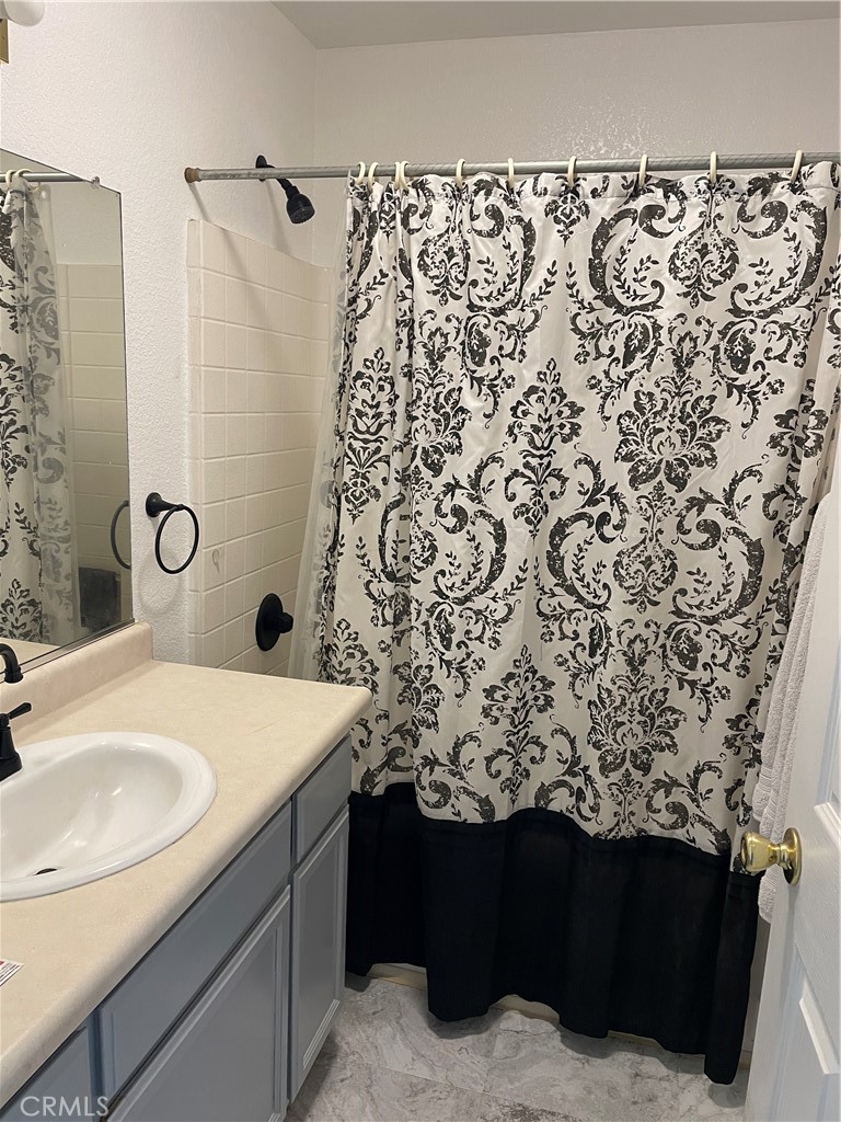 195 Antonio De Padua Ct, Merced, CA 95341