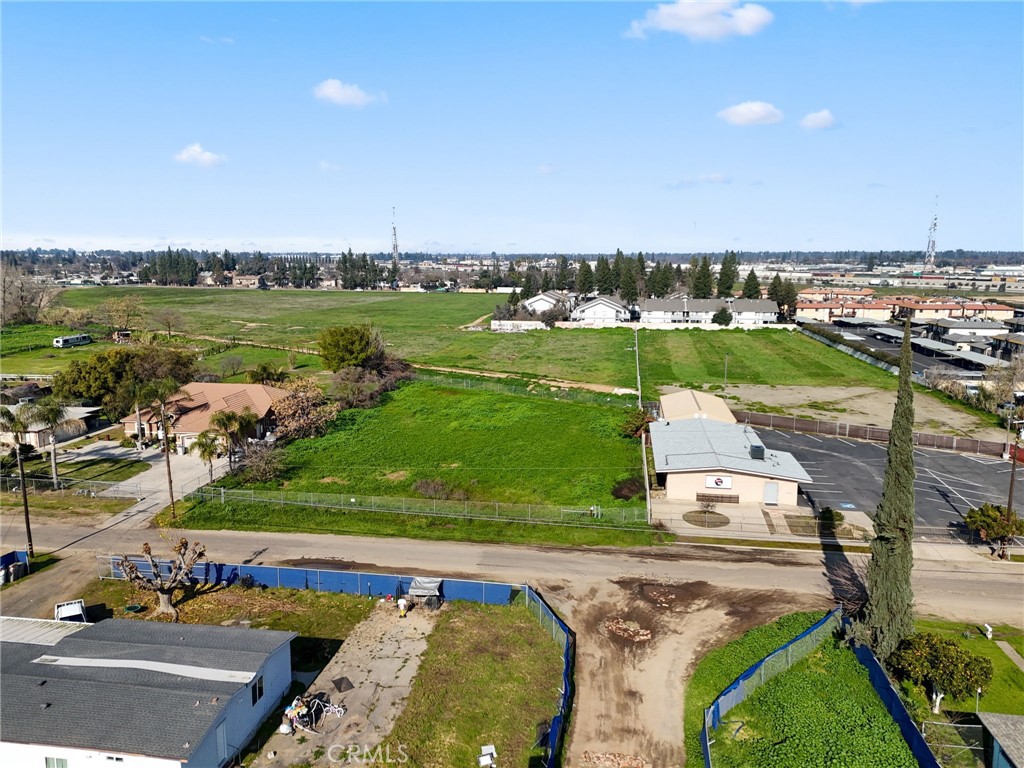 3232 Princeton, Fresno, CA 93722