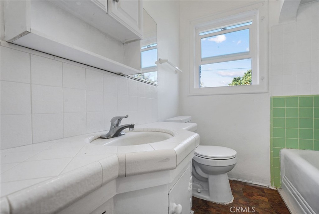 1899 Union, Merced, CA 95340