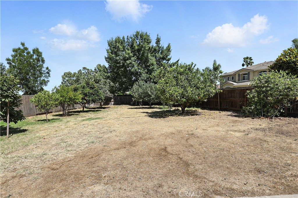 9790 Heatherhearst Dr, Chowchilla, CA 93610