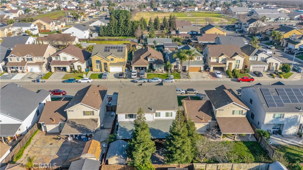 9185 N Rochester, Delhi, CA 95315