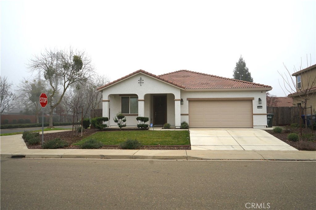 3507 Creekview Ct, Merced, CA 95340