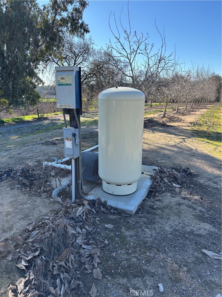 875 Geer Rd, Modesto, CA 95357