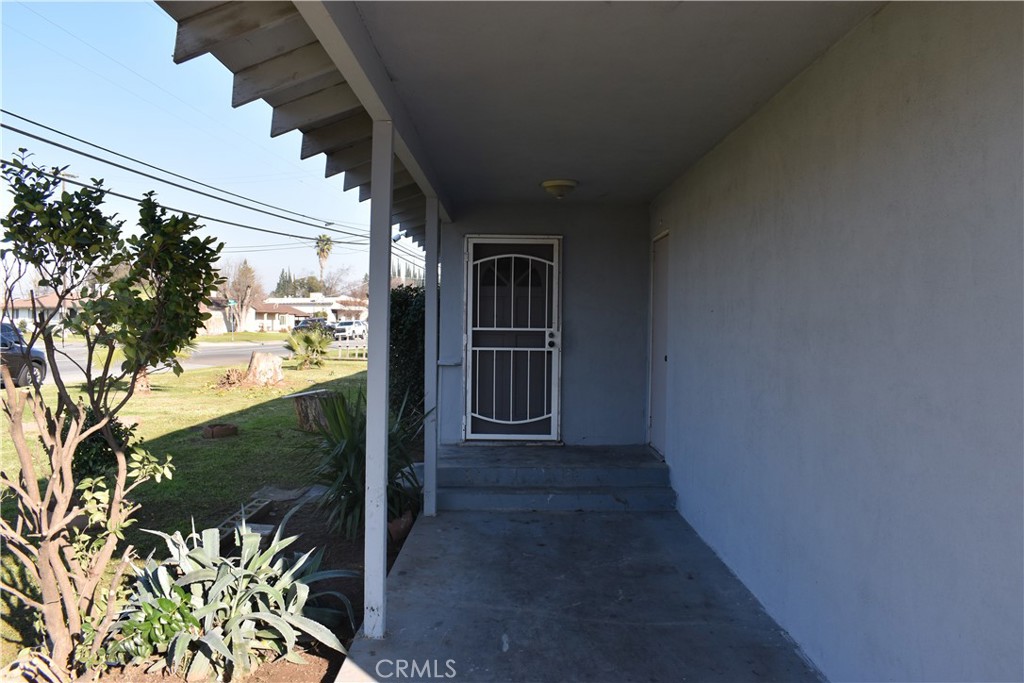 842 E Alexander, Merced, CA 95340