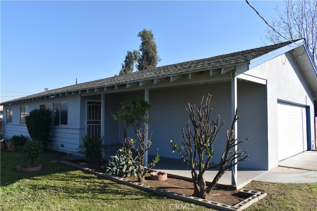 842 E Alexander, Merced, CA 95340