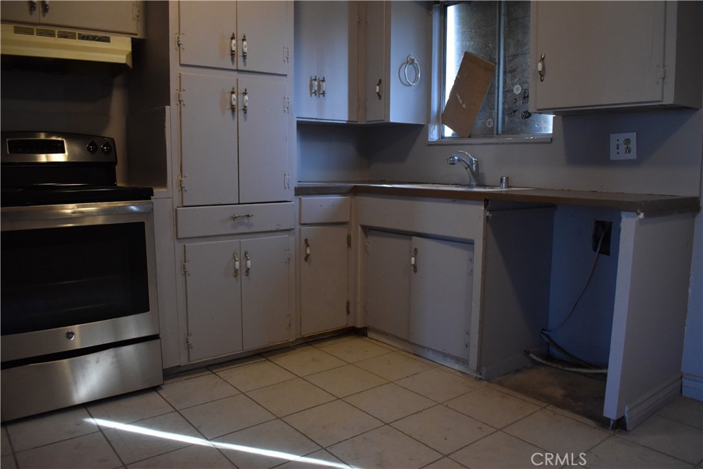 842 E Alexander, Merced, CA 95340