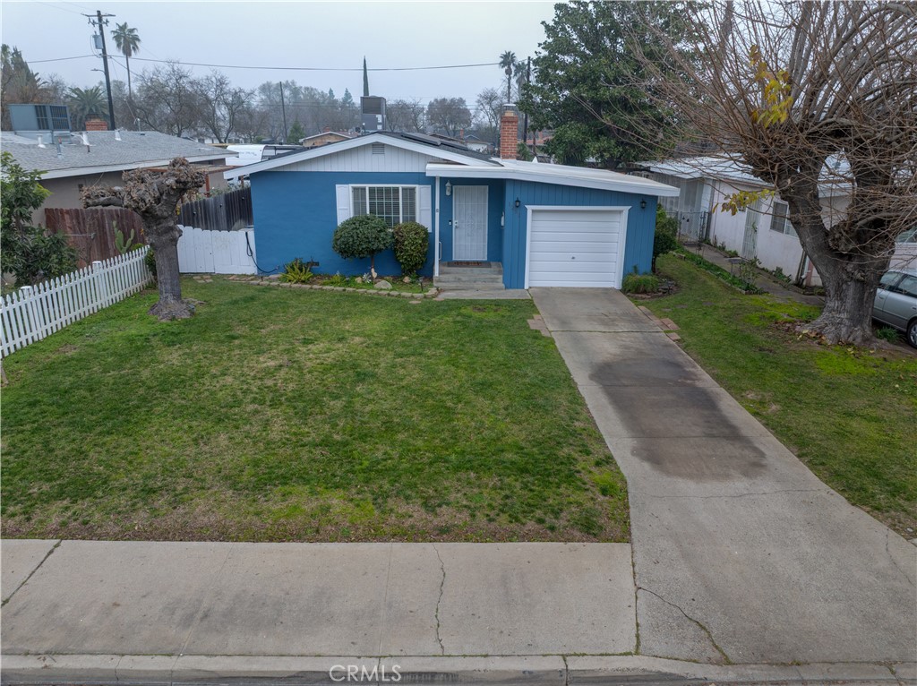 1251 W 9th, Merced, CA 95341