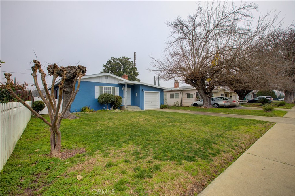 1251 W 9th, Merced, CA 95341