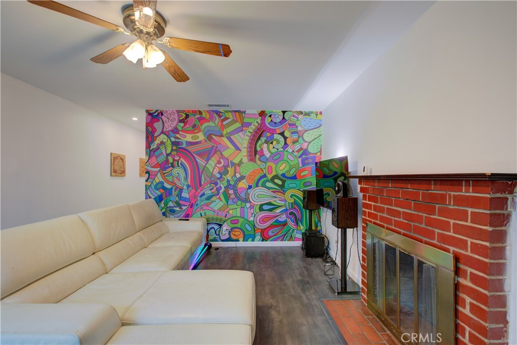 1251 W 9th, Merced, CA 95341