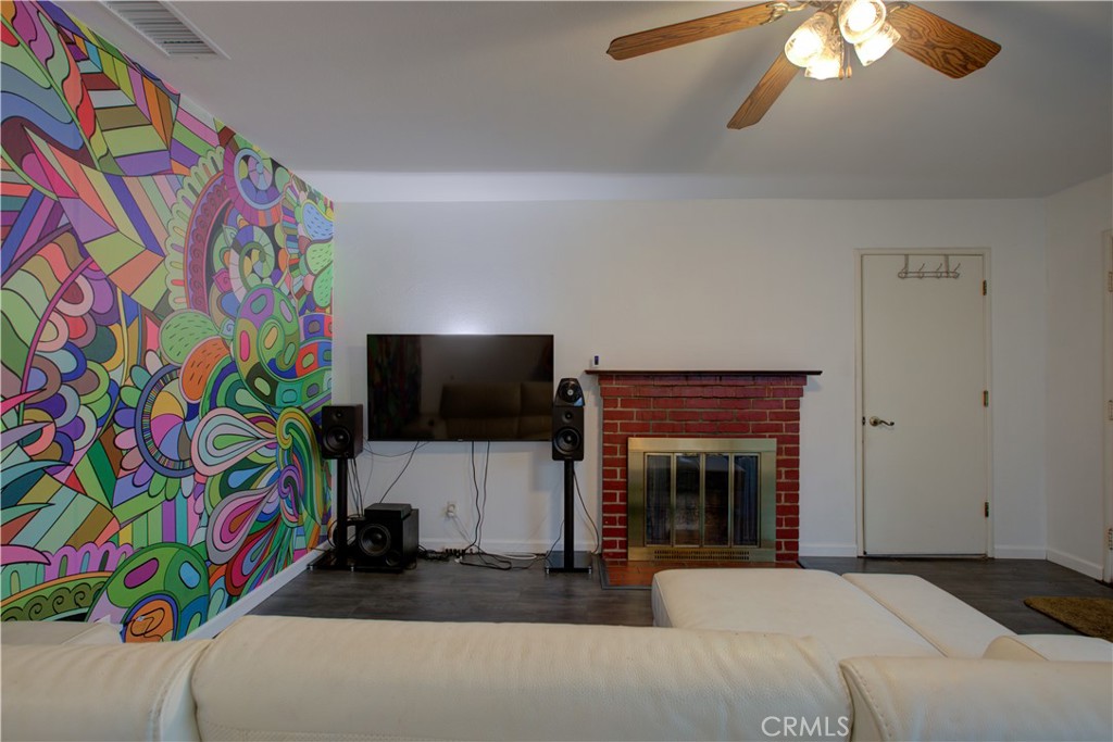 1251 W 9th, Merced, CA 95341