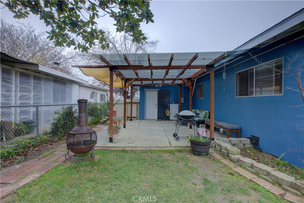 1251 W 9th, Merced, CA 95341