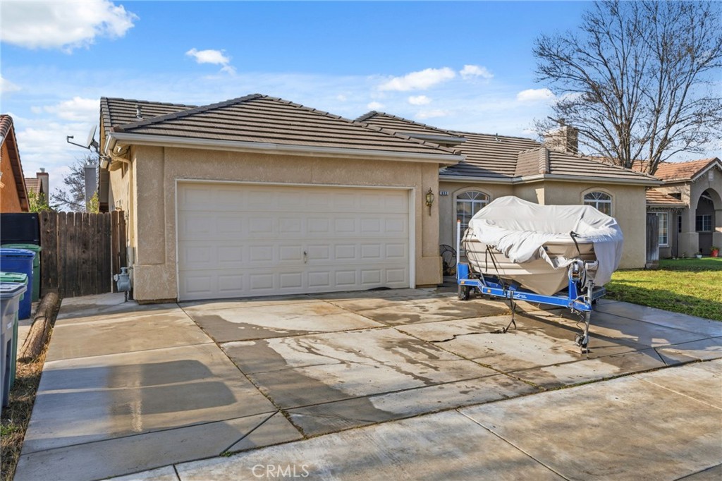 653 Stonewood, Los Banos, CA 93635