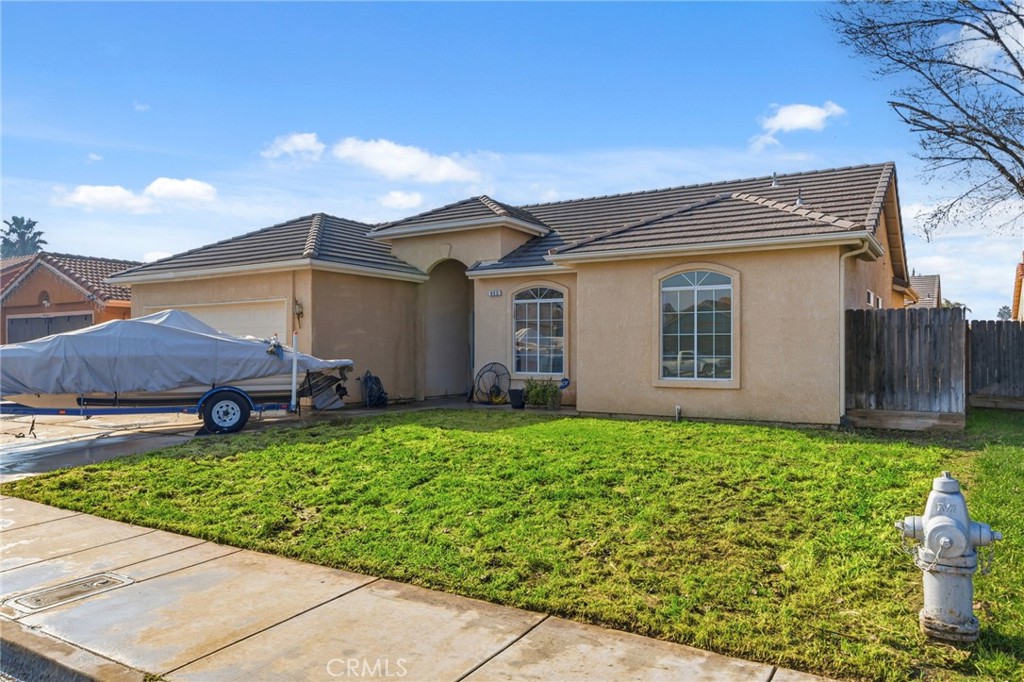 653 Stonewood, Los Banos, CA 93635