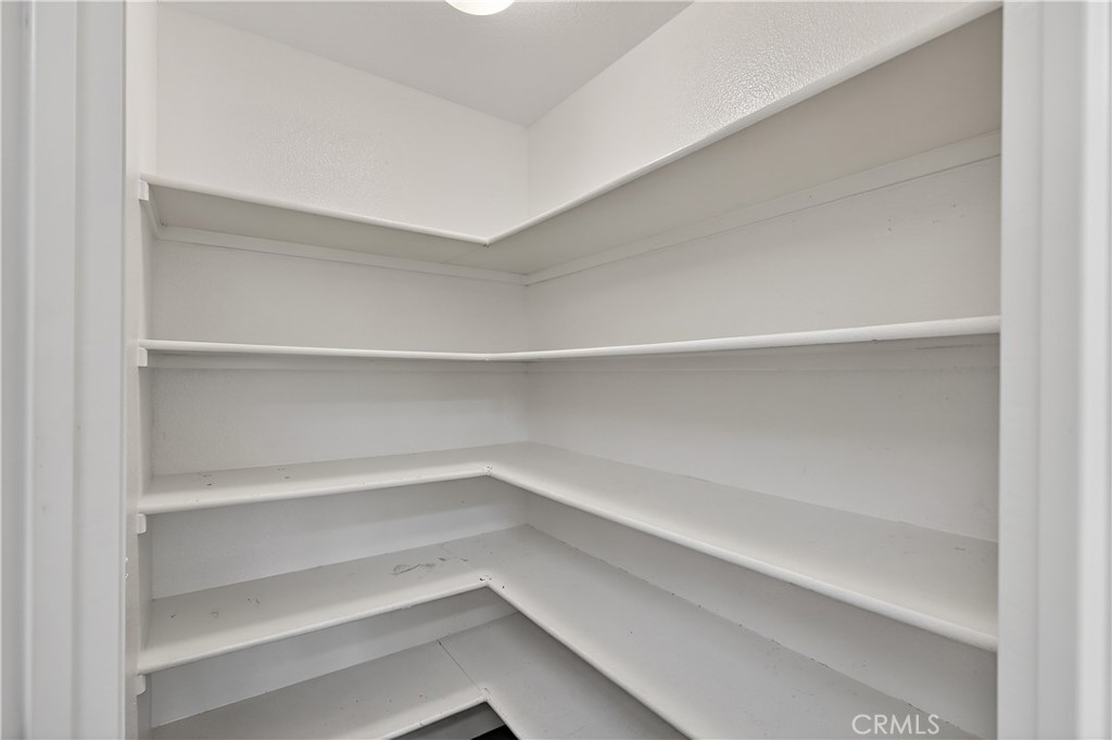 724 Robin Dr, Merced, CA 95340