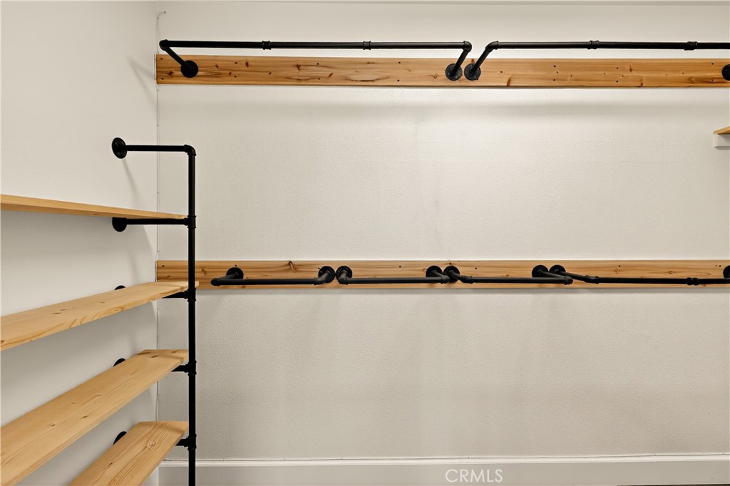 724 Robin Dr, Merced, CA 95340