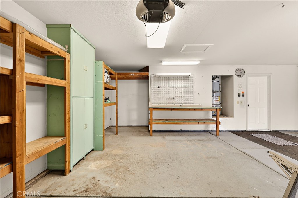 724 Robin Dr, Merced, CA 95340