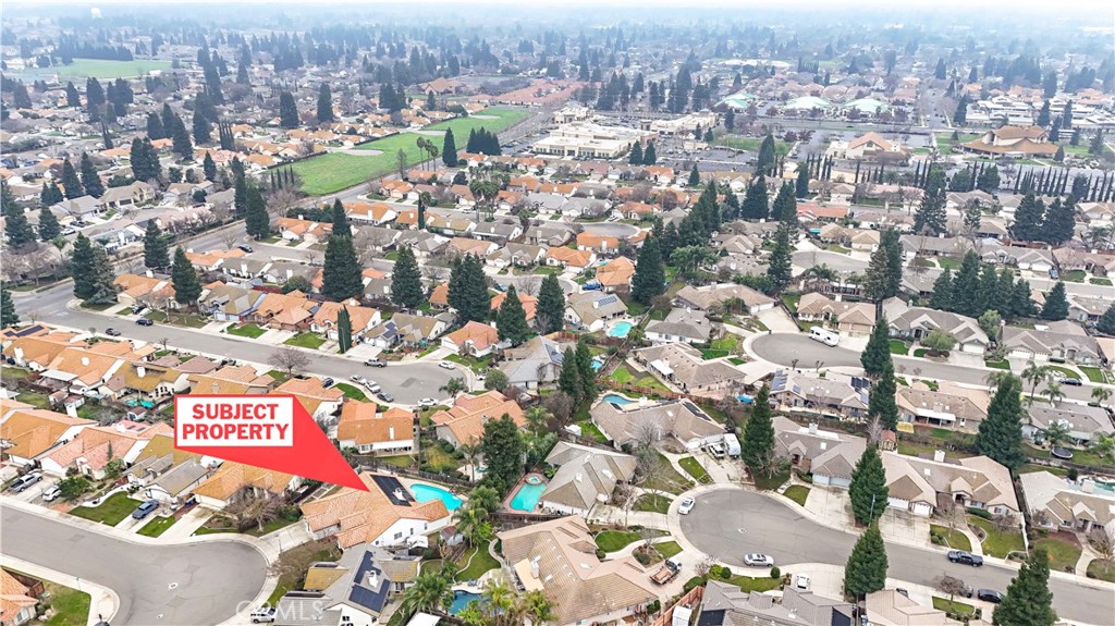 724 Robin Dr, Merced, CA 95340