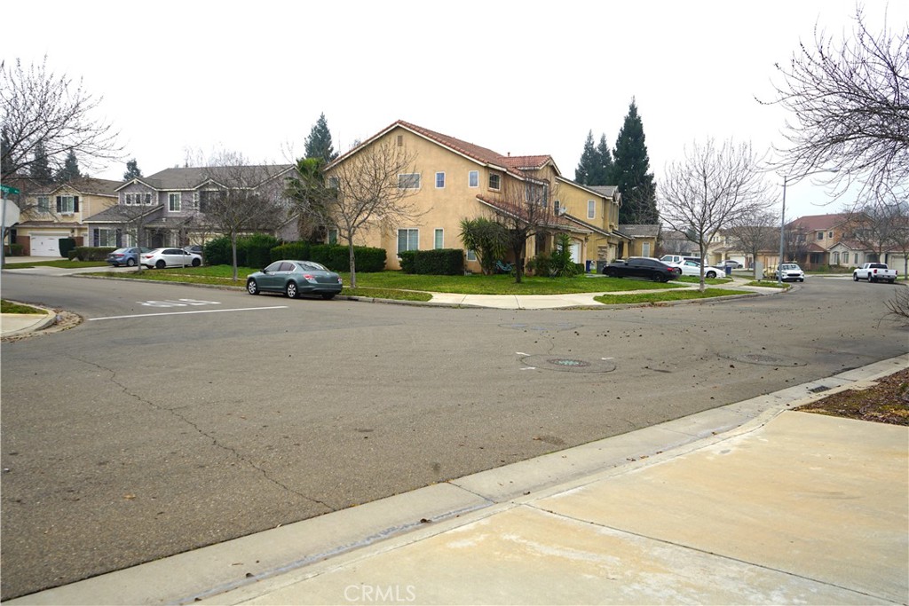 2377 Mariner Way, Merced, CA 95340