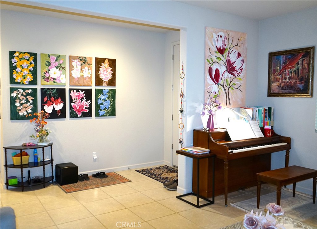 2377 Mariner Way, Merced, CA 95340