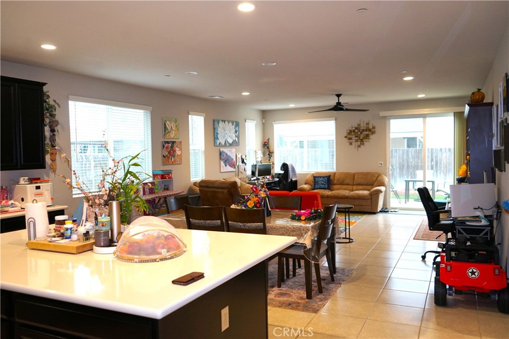 2377 Mariner Way, Merced, CA 95340