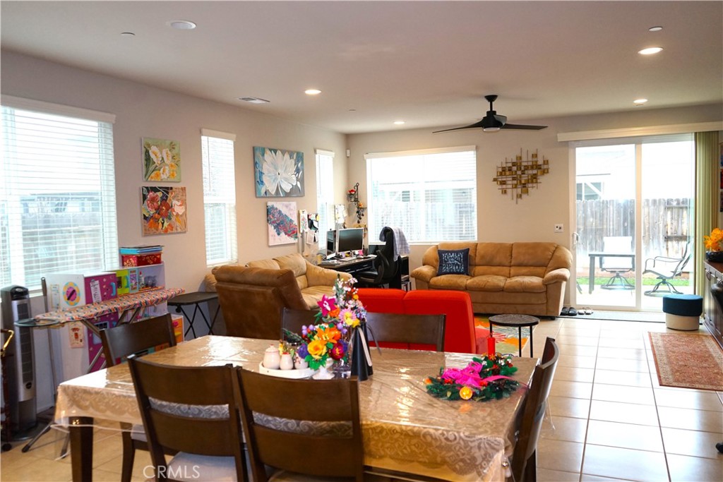 2377 Mariner Way, Merced, CA 95340