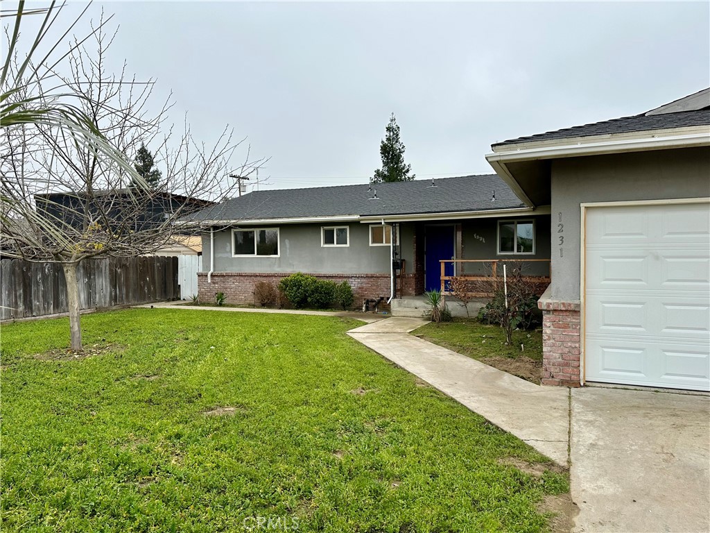 1231 7th, Livingston, CA 95334