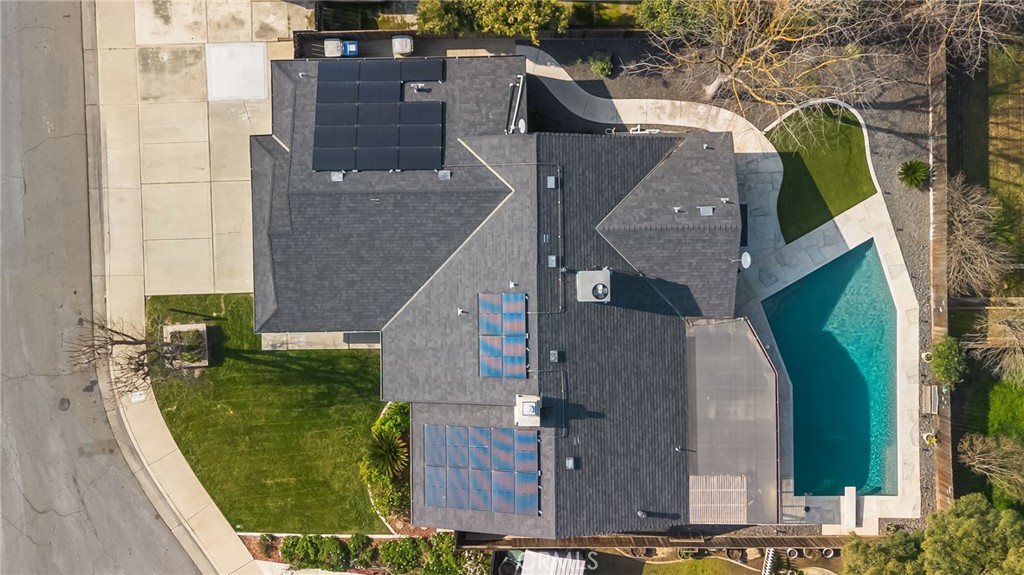 869 Redlands Ct, Merced, CA 95348