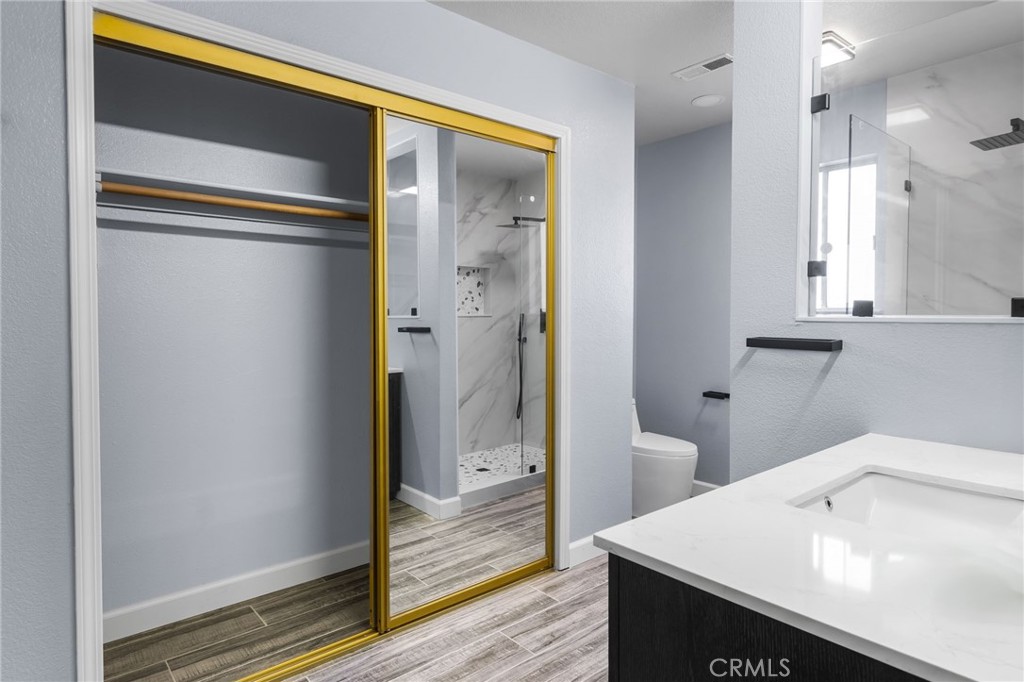 869 Redlands Ct, Merced, CA 95348